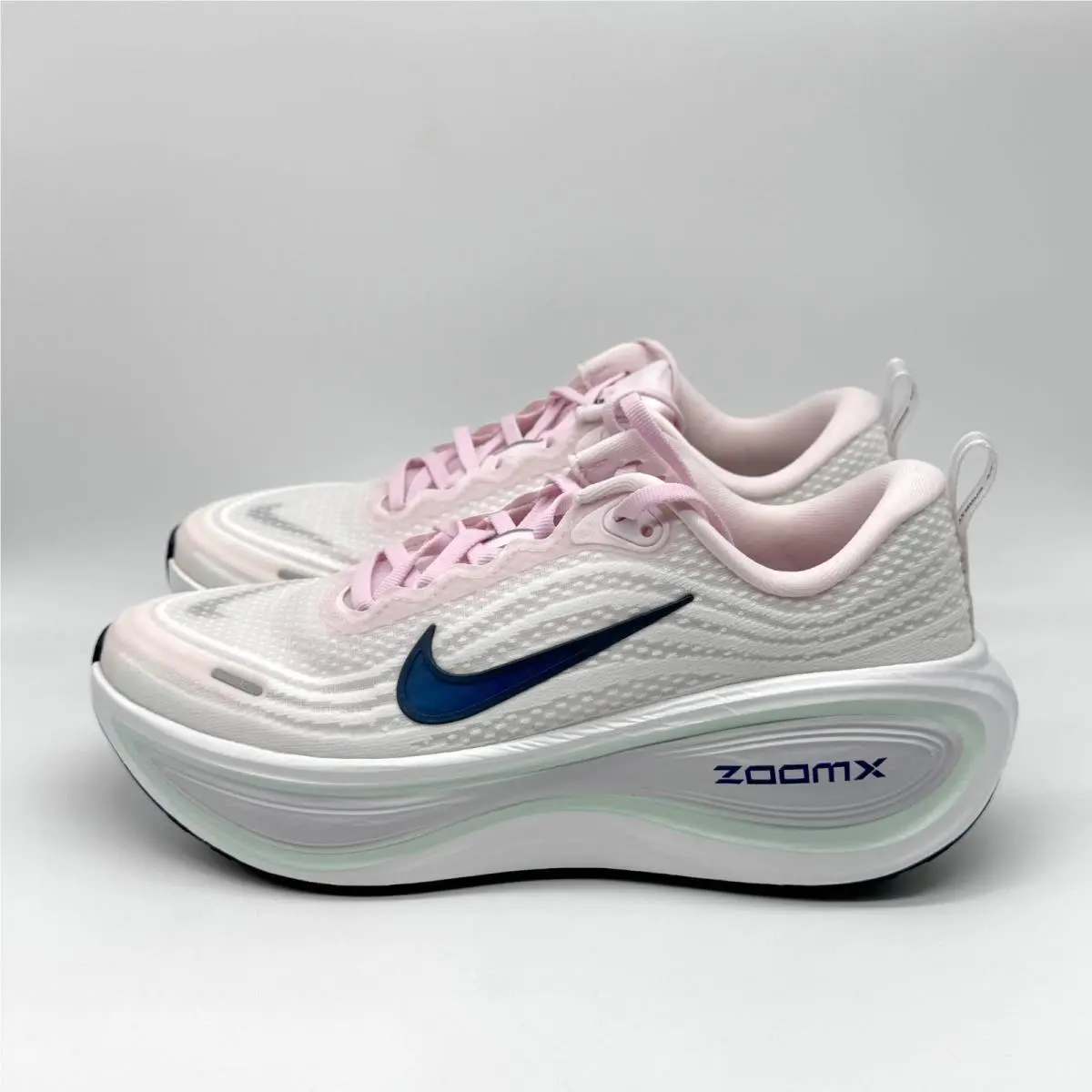 Nike shoes - Nike Vomero Plus - Vomero Plus - HV8154-606 - Multicolor (UPC: 198729840868) 1