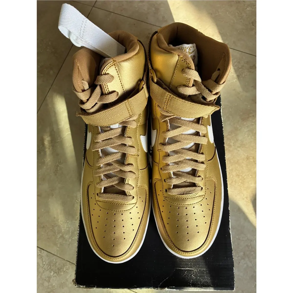 Nike Air Force 1 High Retro QS Metallic Gold 823297-700 Men`s Size 11.5 DS