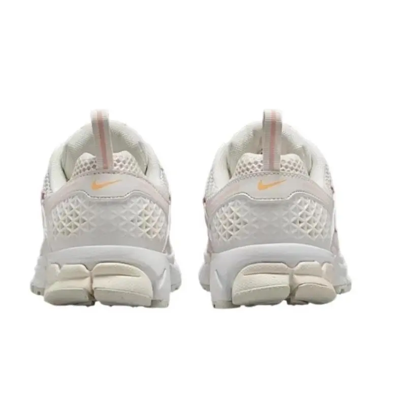 Nike shoes - Pink 3