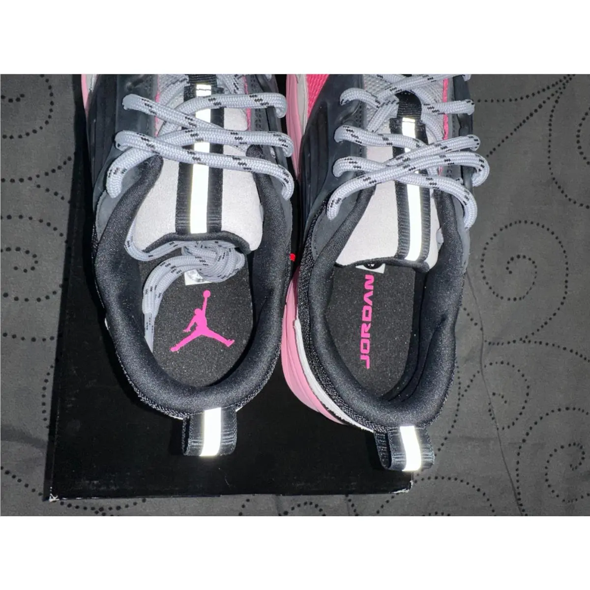 Nike shoes - Jordan Trunner - Trunner - WOLF GRAY + PINK BLAST + BLACK 2