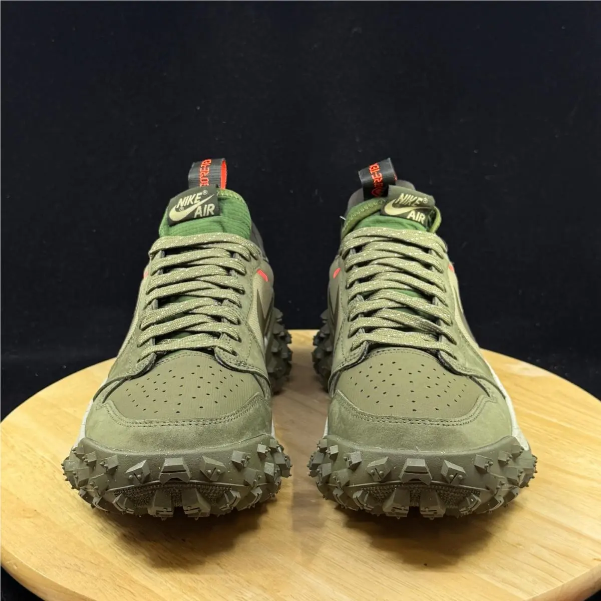 Nike shoes - Green 1