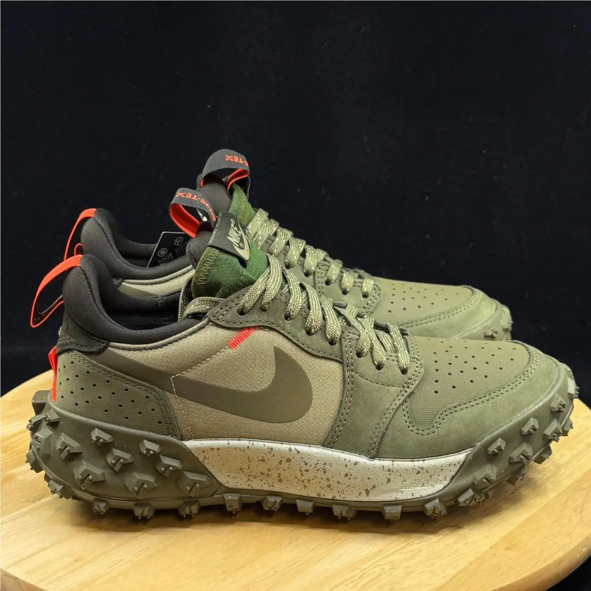 Nike shoes - Green 3