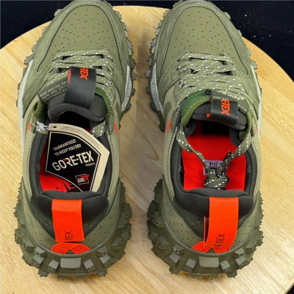 Nike shoes - Green 6