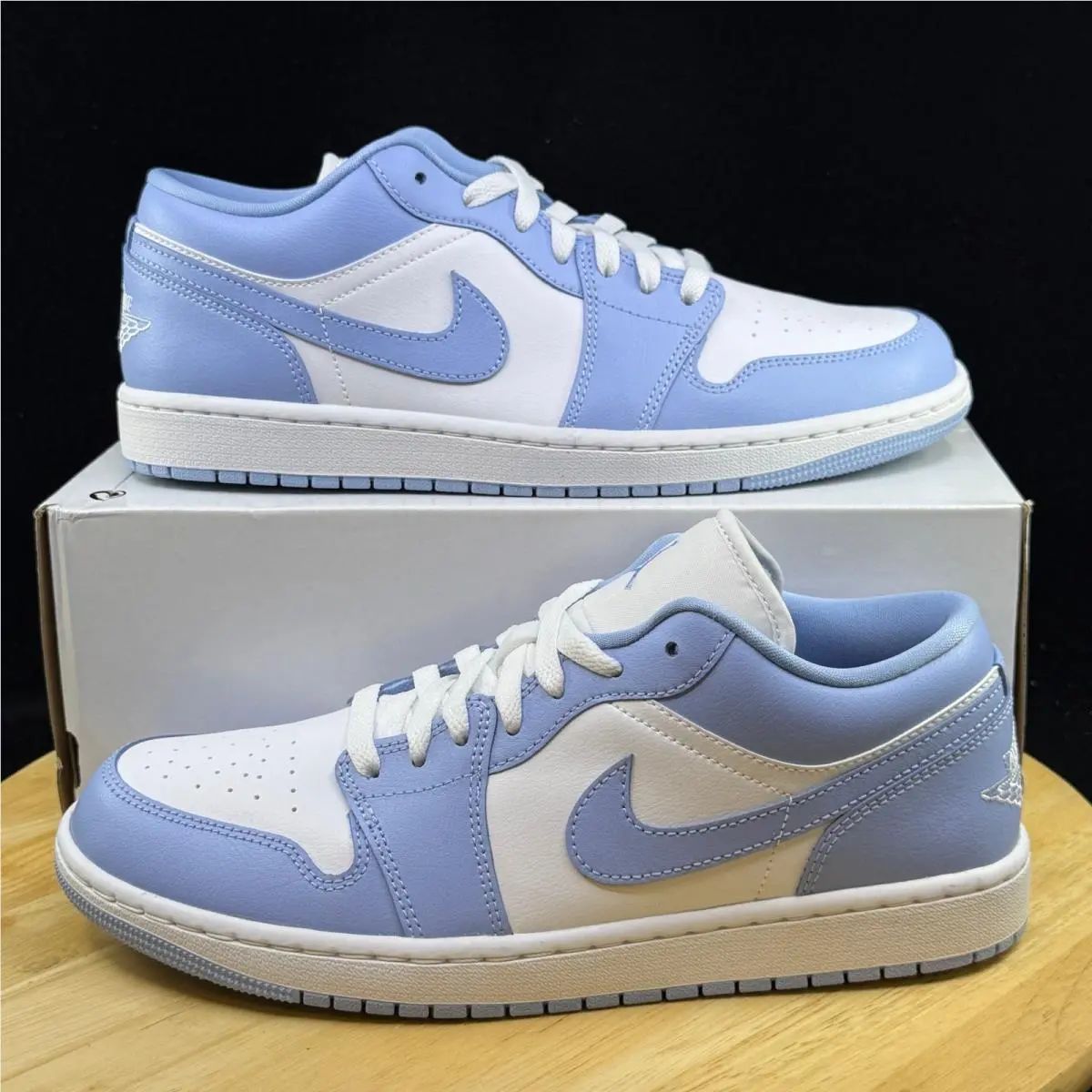 Nike Air Jordan 1 Low White Aluminum DC0774-142 Women`s Size 11/ 9.5 M