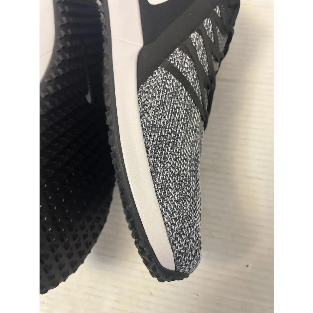 Nike shoes - Nike Varsity Compete - Varsity Compete - AA7064-001 - Black 10