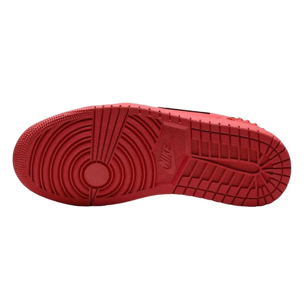 Nike shoes - Gym Red/Metallic Gold (UPC: 197597019819) 5