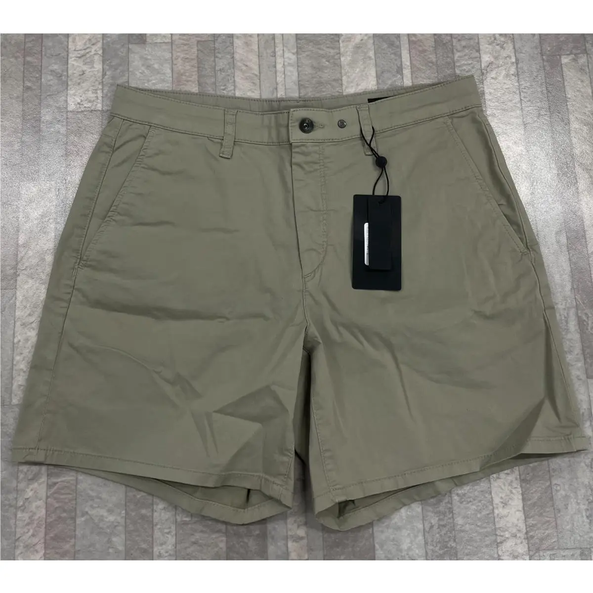 Rag Bone Standard Chino Short In Grey Leaf Size: 34 by Rag & Bone