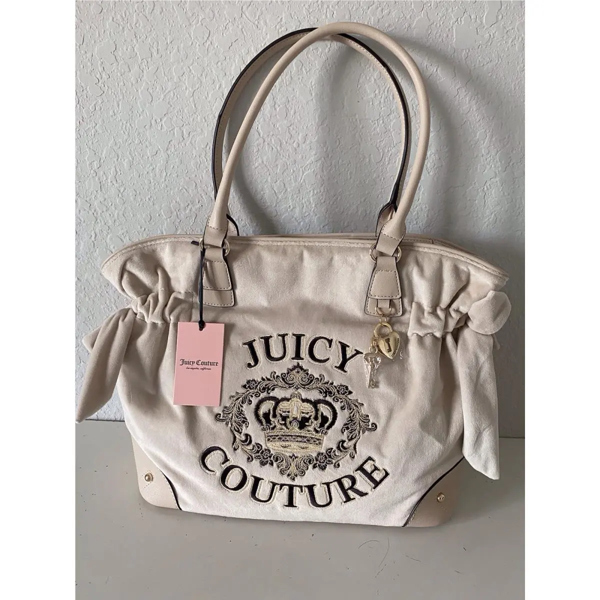 Juicy Couture Falling For Juicy Tote Bag Purse Velour Bows Sandstone W/charm
