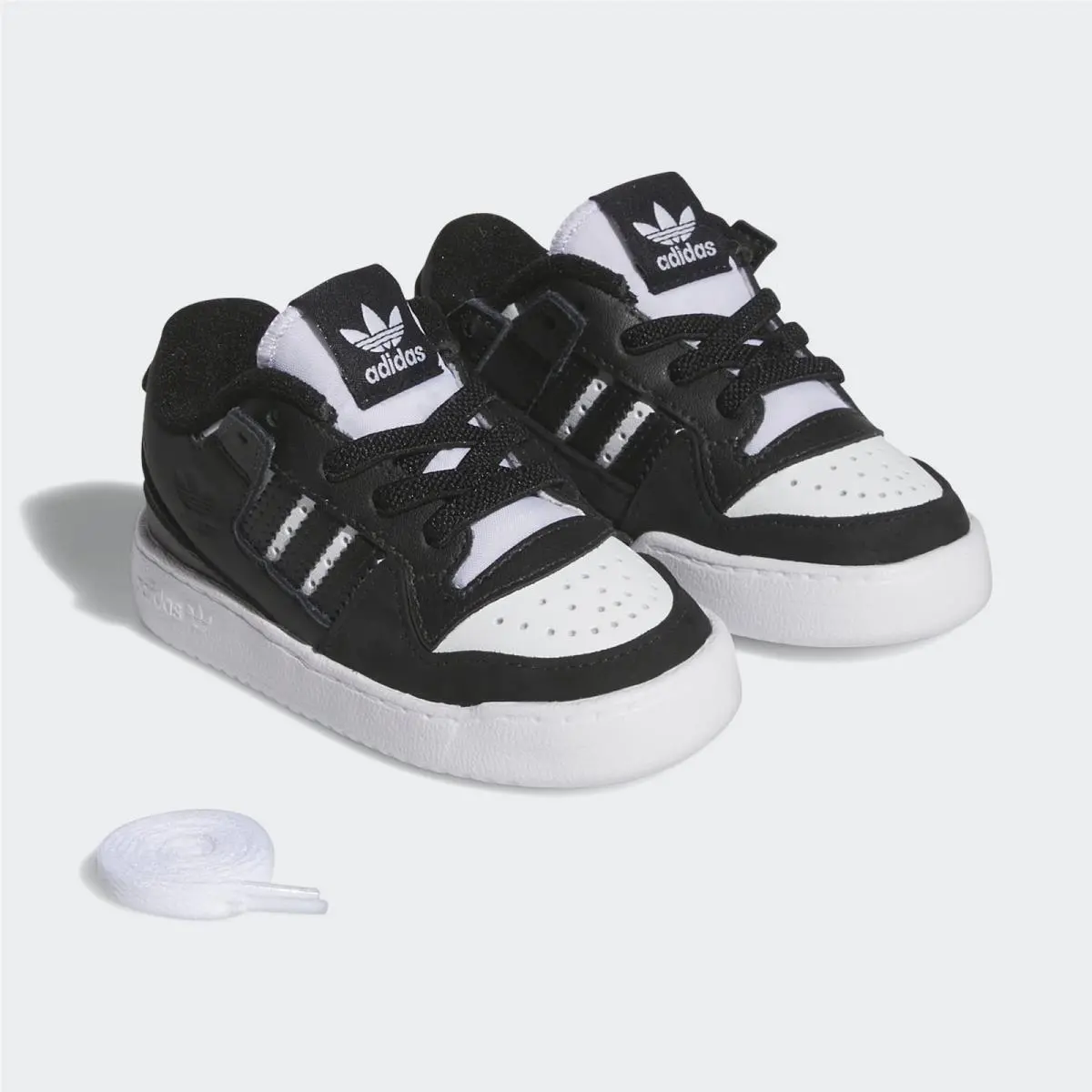 Adidas shoes - Bk/Wh 8