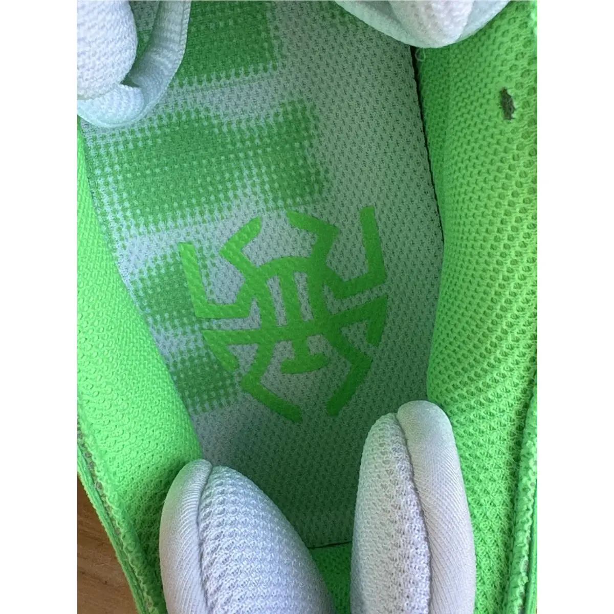 Adidas shoes - adidas D.O.N. Issue - Issue - JQ2249 - Green 8