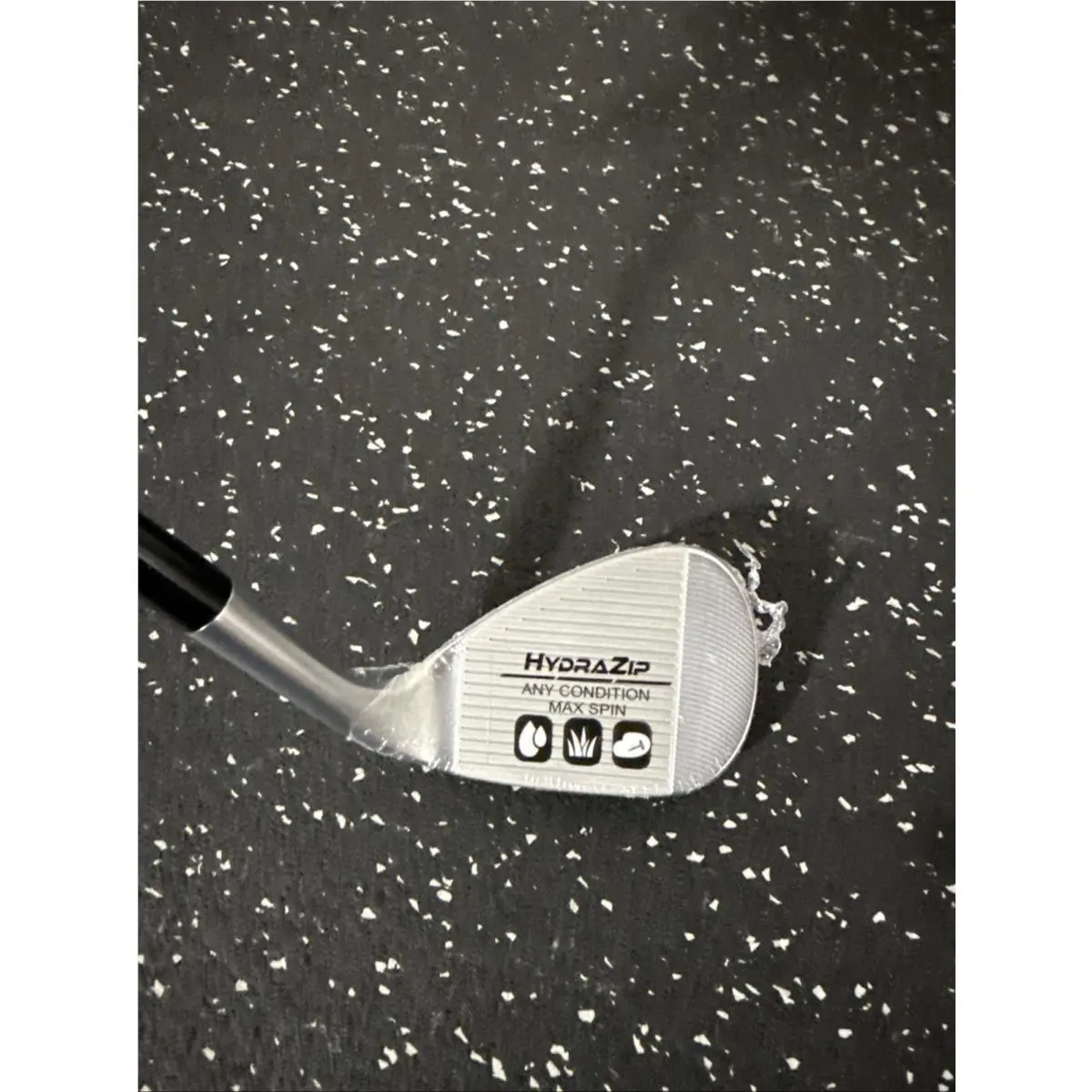Cleveland Golf  - CBX 4 - CBX 5