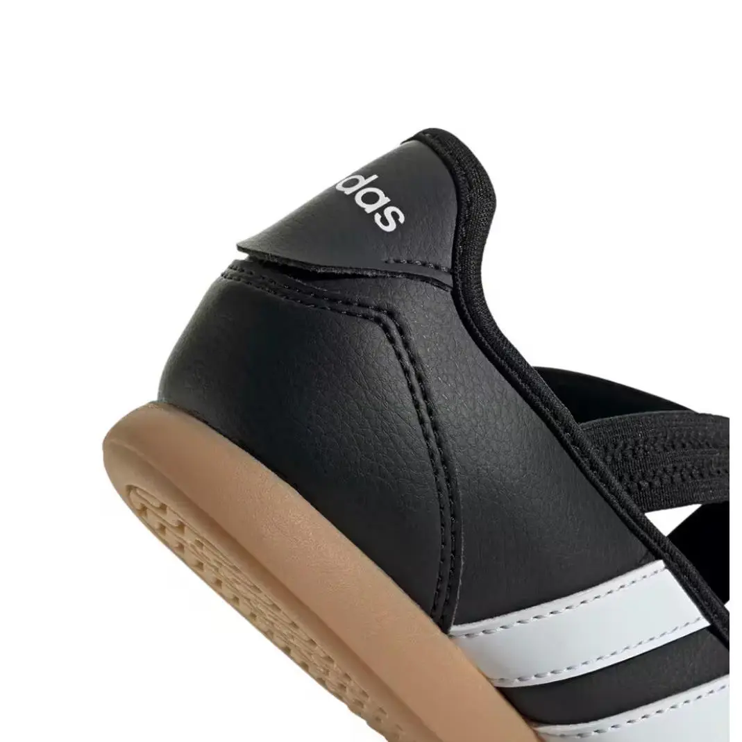 Adidas shoes - Black/White (UPC: 198333573121) 0