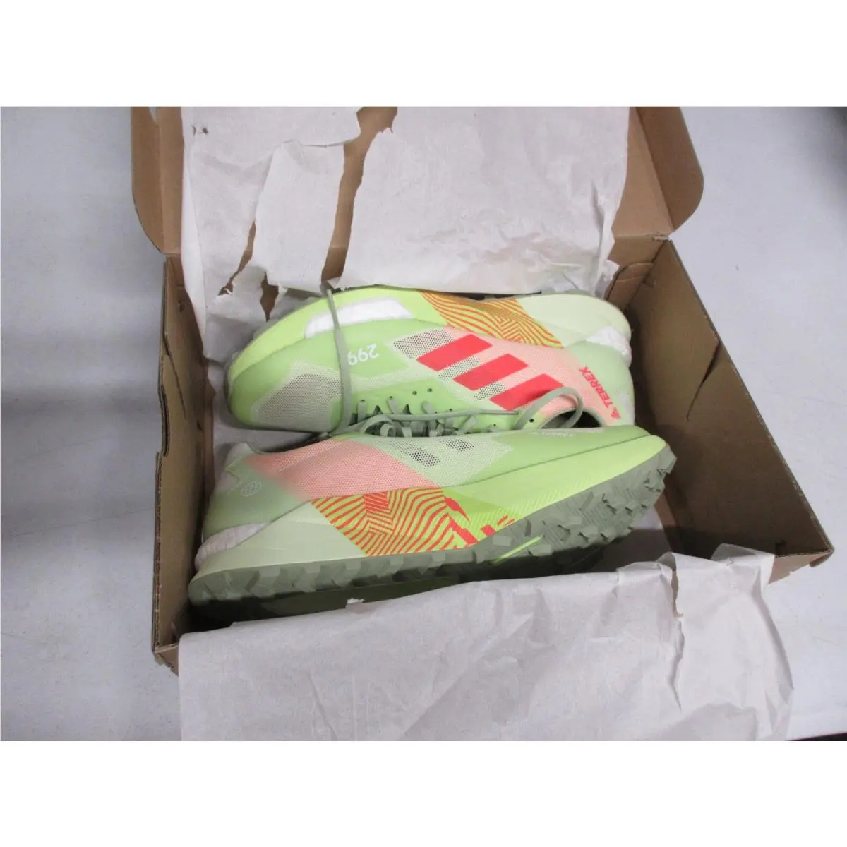 Adidas Terrex Agravic Flow 2 Pulse Lime Turbo Size 9 US Men`s
