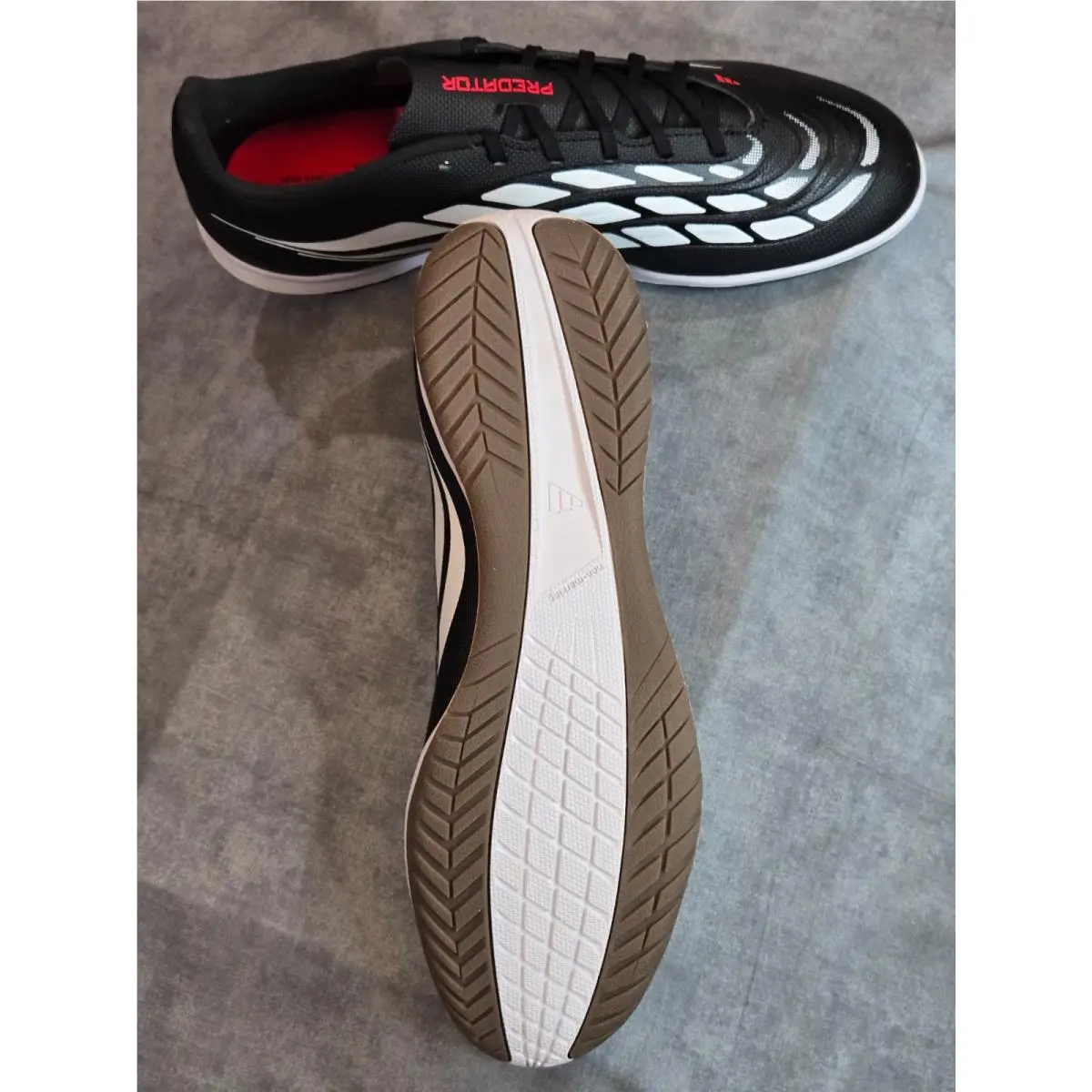 Adidas shoes - adidas Predator - Predator - JS0359 - Black 5