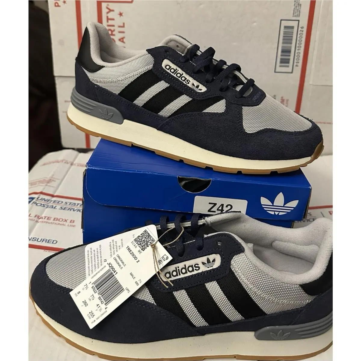 Adidas Treziod 2.0 JQ9041 Mens Sz 8 Grey Core Black Trace Blue Shoes