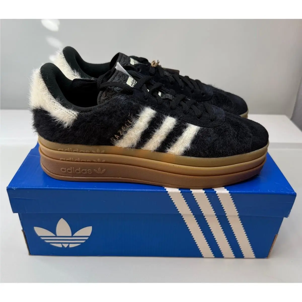 Adidas Gazelle Bold Furry Black/cream Platform Sneakers JS3907 Womens 7.5