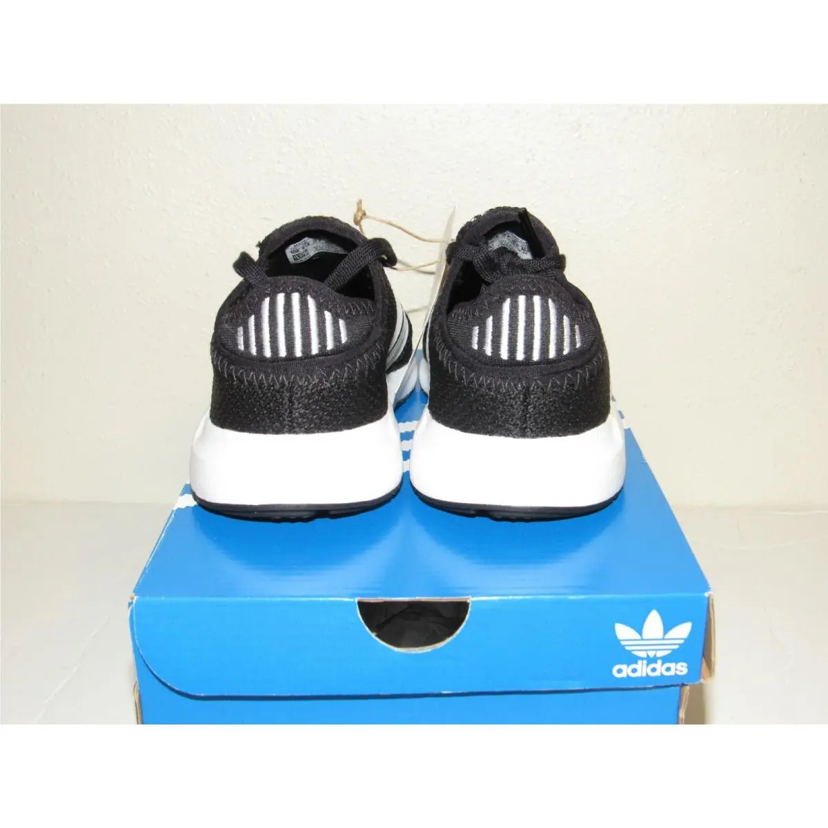 Adidas shoes - adidas Swift Run - Swift Run - Black 5