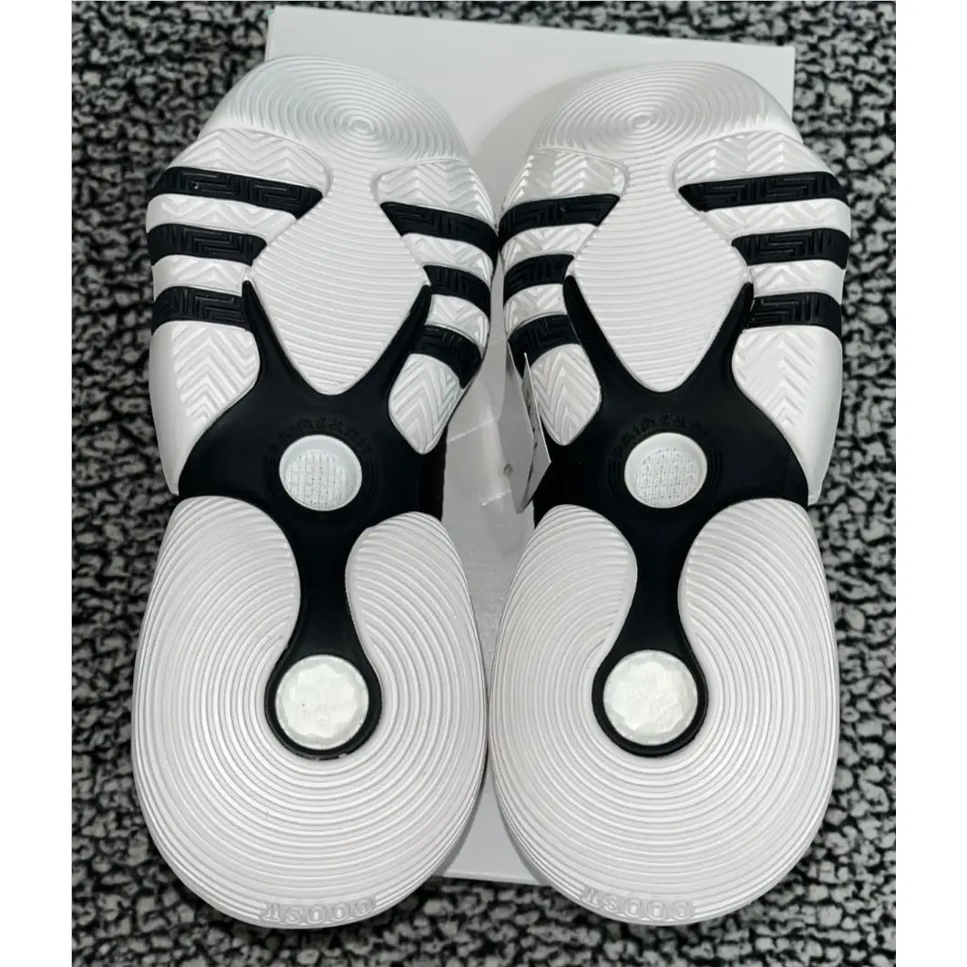 Adidas shoes - Black/White 3