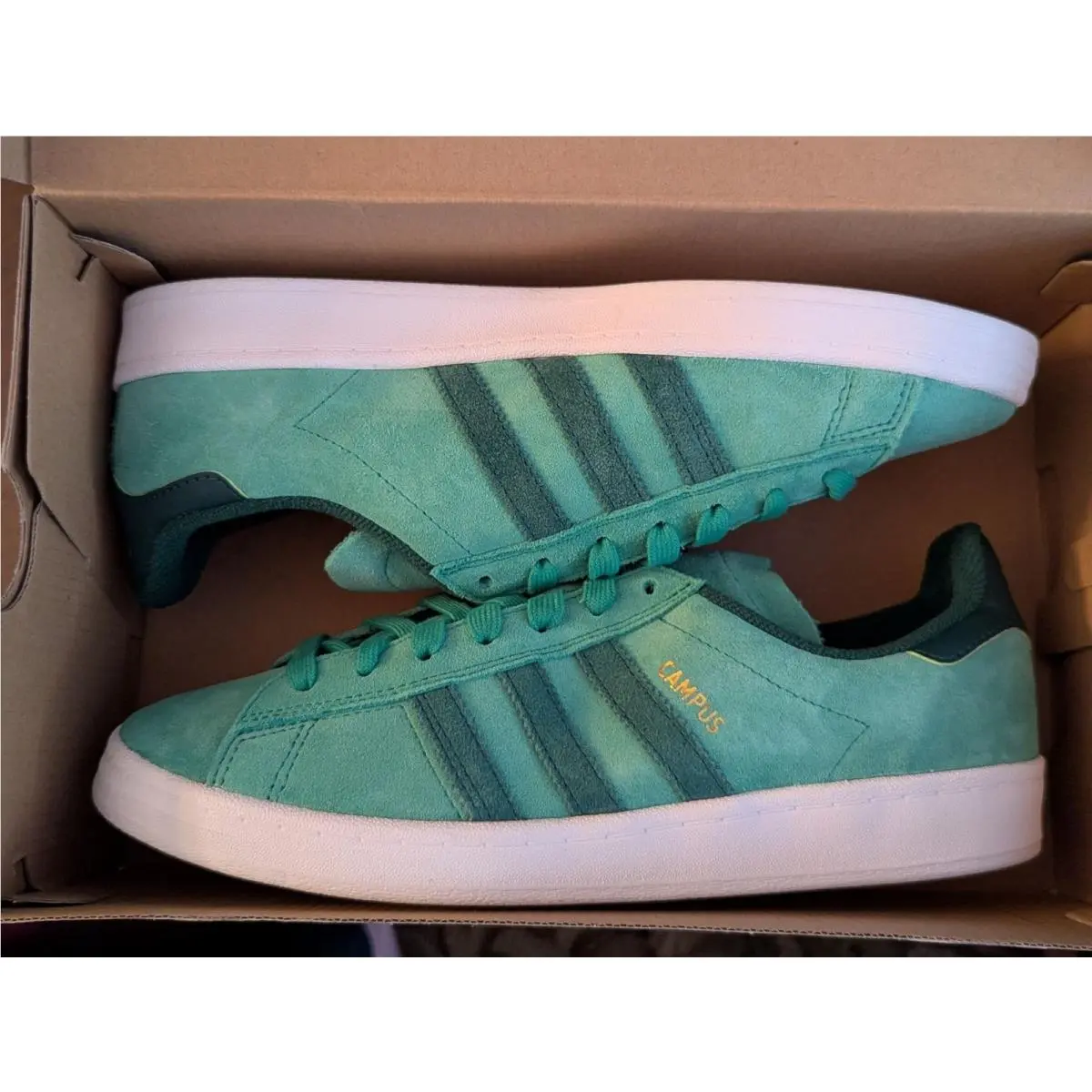 Adidas Campus Green Suede Sneakers Size 8 Mens Casual Shoes with White Soles