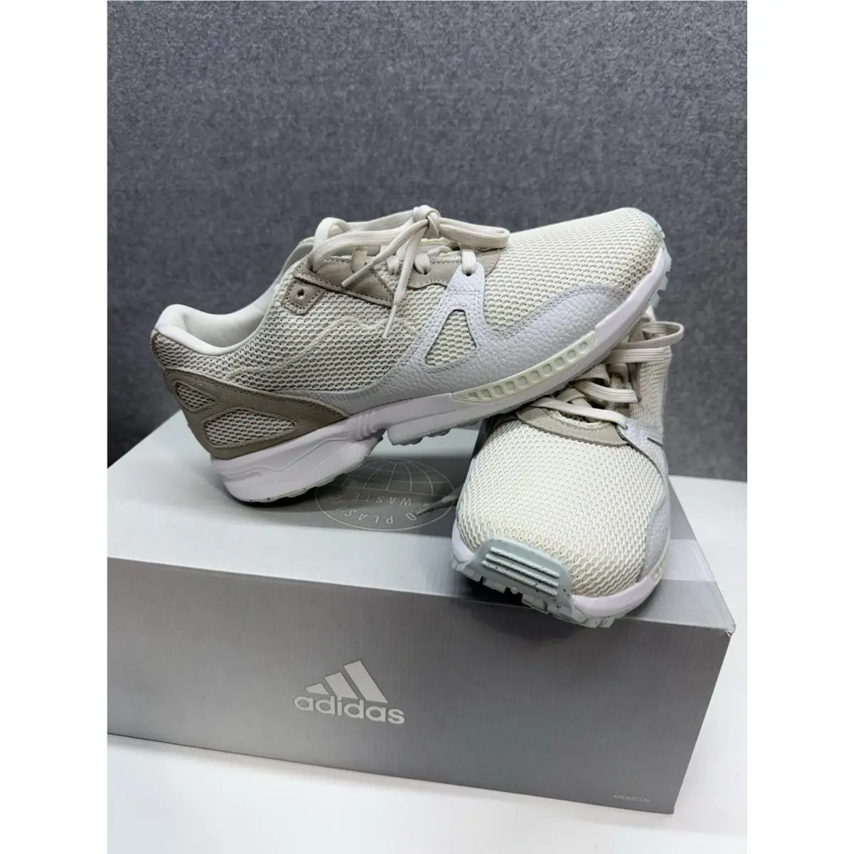 Adidas ZX Primeblue Beige Cream Size 10.5