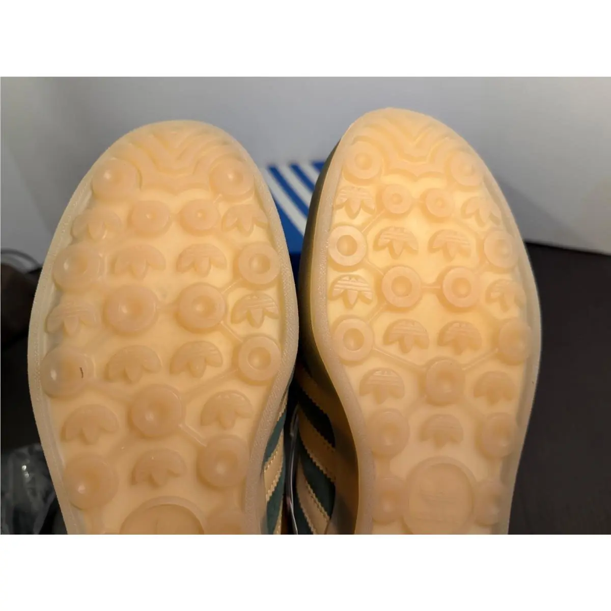 Adidas shoes - Green, Beige 14
