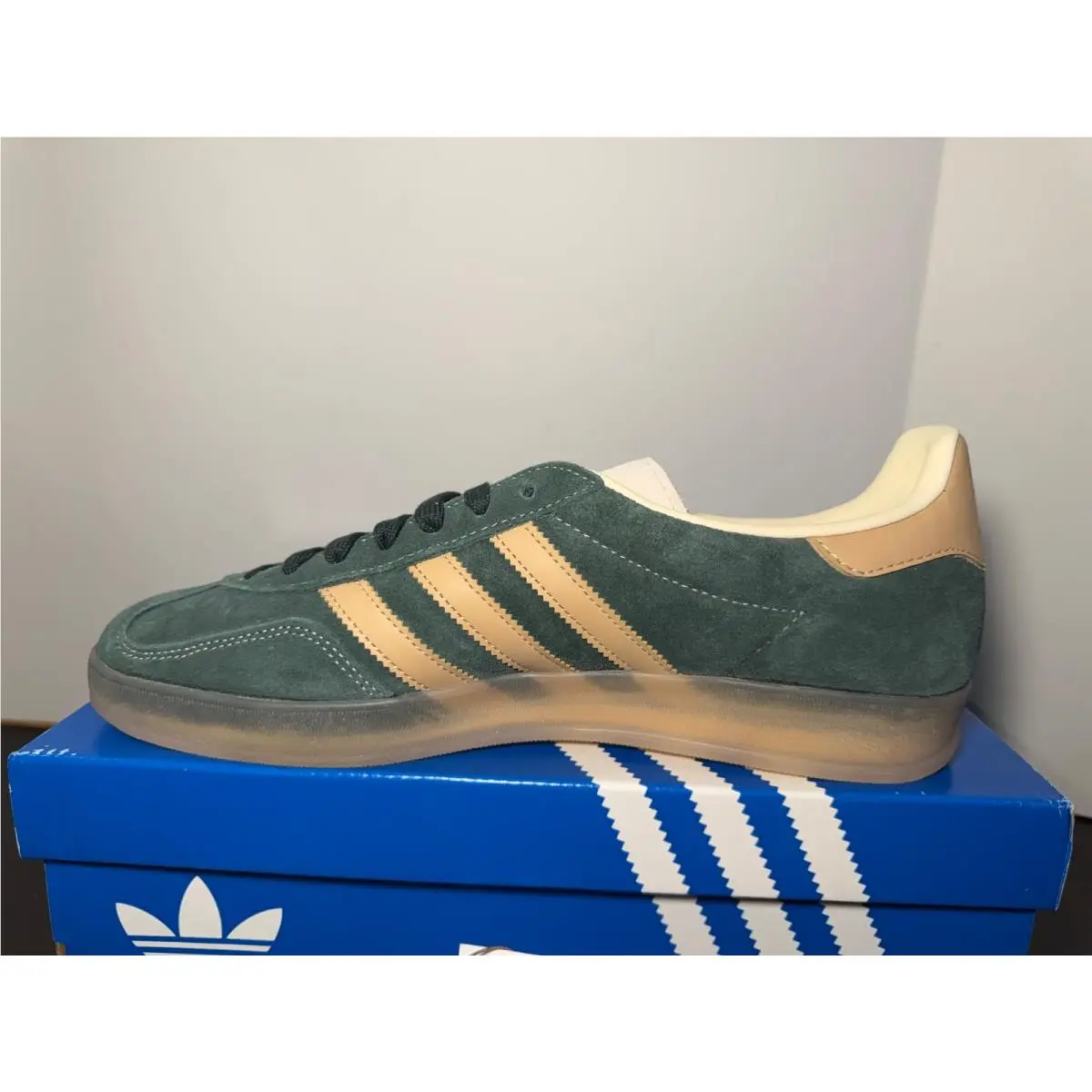 Adidas shoes - Green, Beige 7