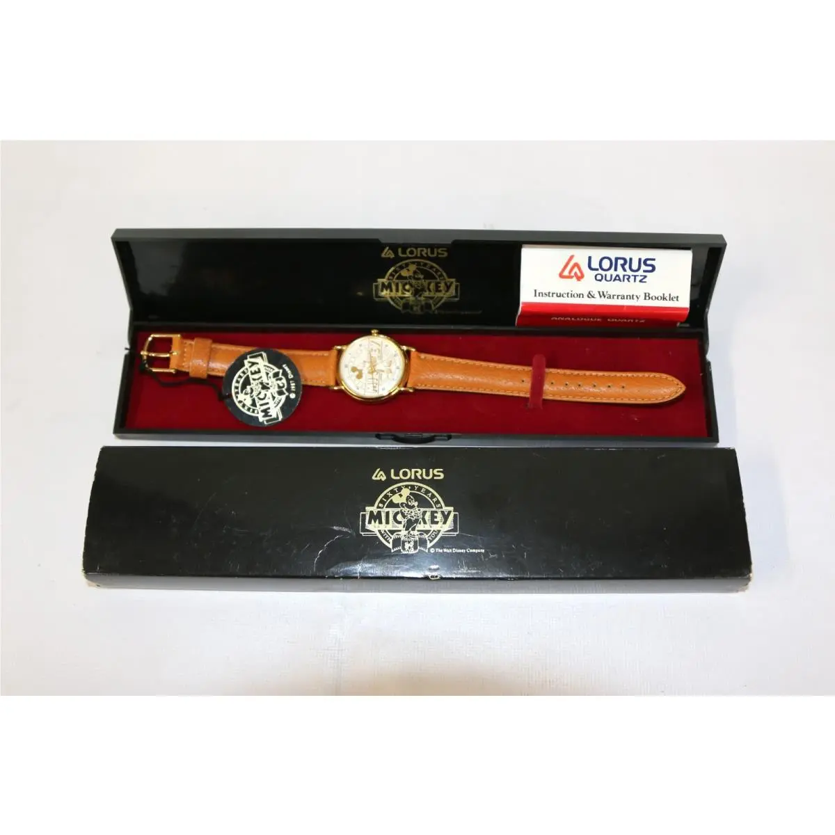 Vintage Lorus Mickey Mouse Watch 1987 60 Years Quartz Brown Leather Box Manual