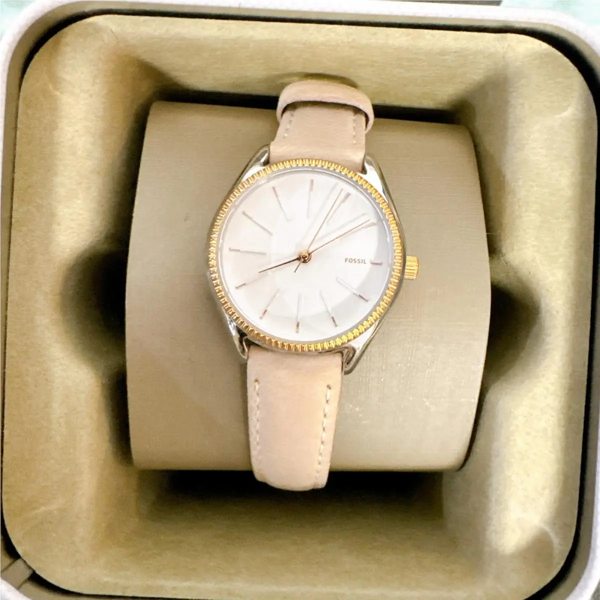 Fossil ES4574 Beige Leather Women Watch
