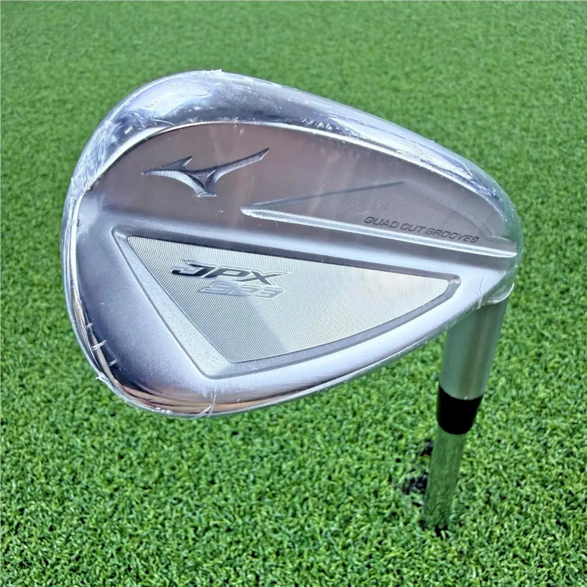 Mizuno Jpx 923 Gap Wedge RH Dynamic Gold S200 Stiff Shaft Lamkin Crossline Grip