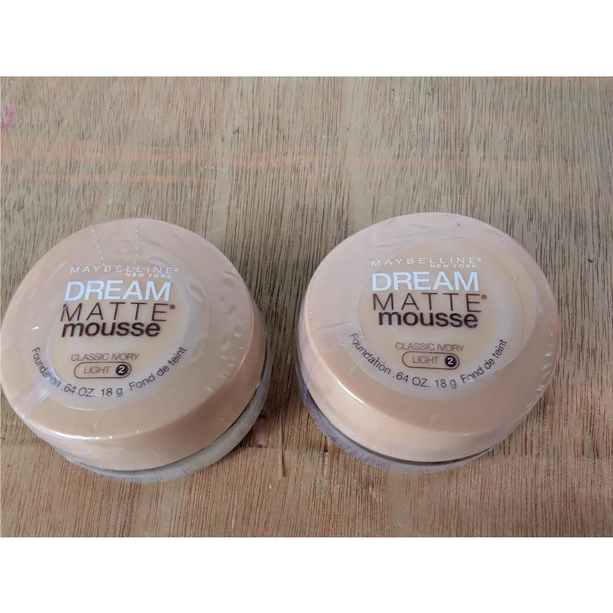2 Pack Maybelline Classic Ivory Light 2 Dream Matte Mousse Foundation Discontinu