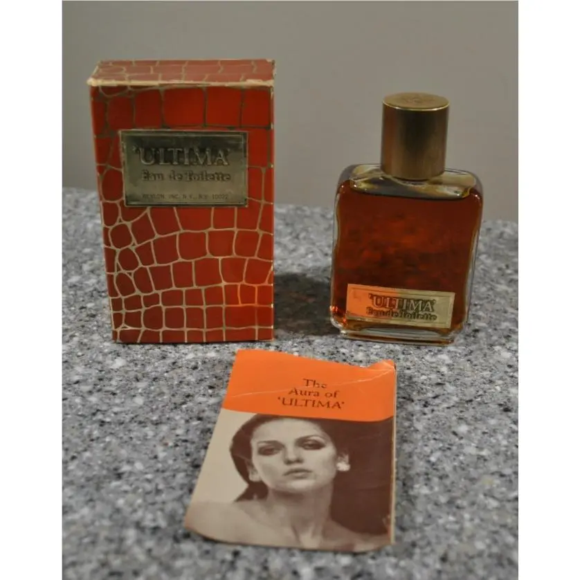 Vtg 1960s Revlon Ultima Eau de Toilette 2 oz Splash “pat Applied For W/box