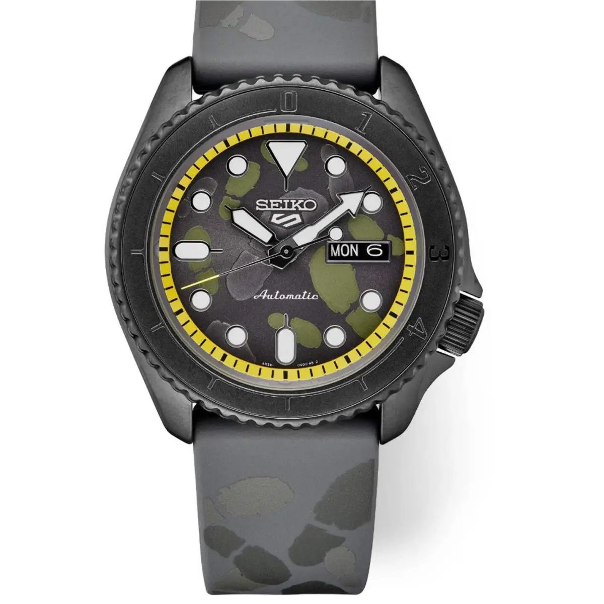 Seiko 5 SRPH69K1 SRPH69 One Piece Sanji Ltd Edition Men`s Watch