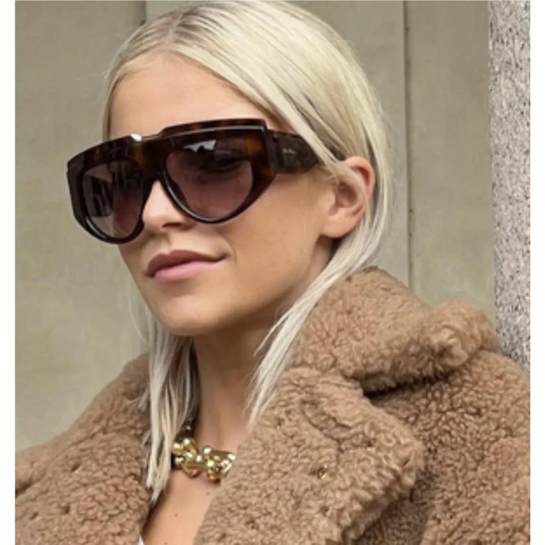 Max Mara MM0083-5752F Sunglasses Boutique Display