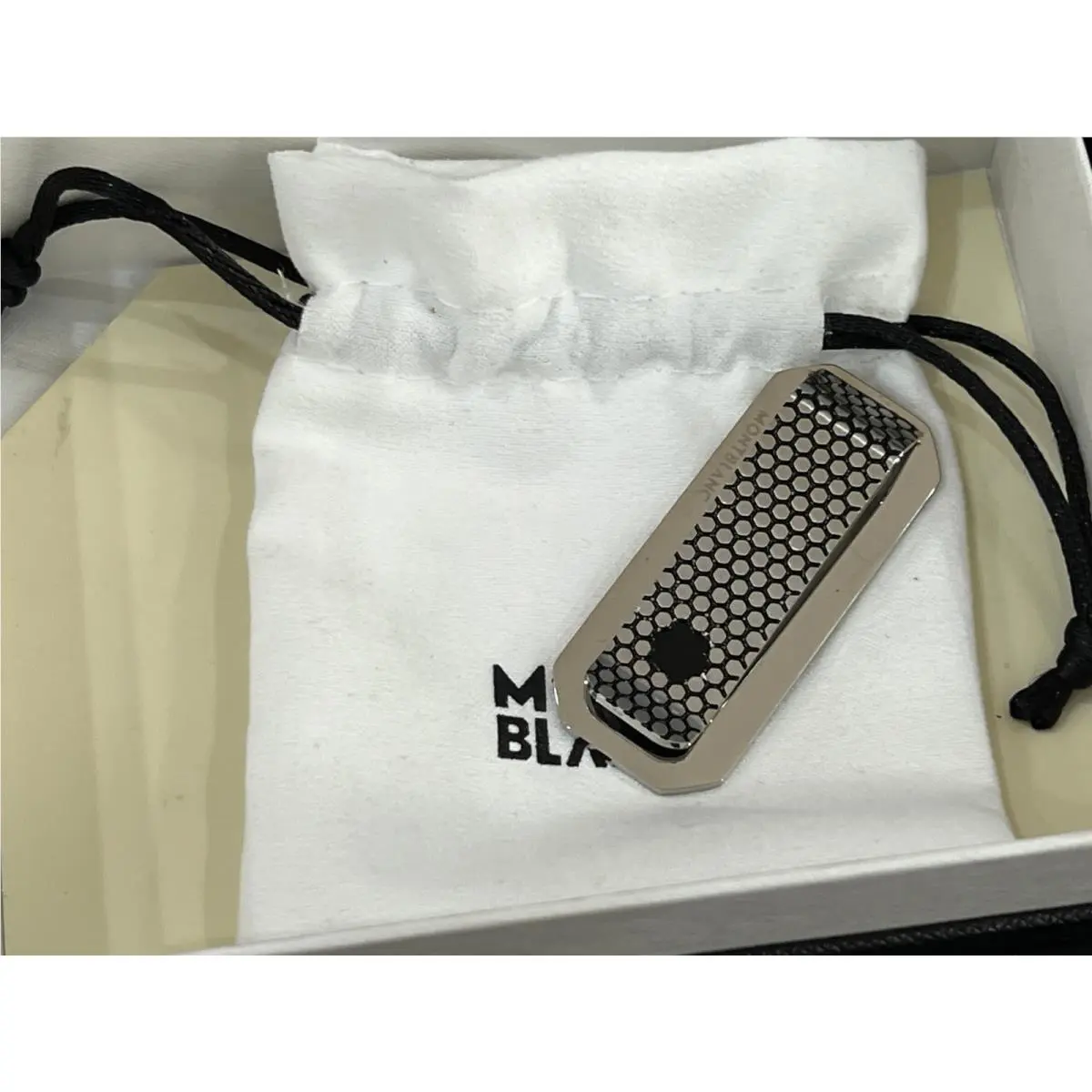 Montblanc Money Clip Honey Comb Stainless Steel Onyx Silver 118621