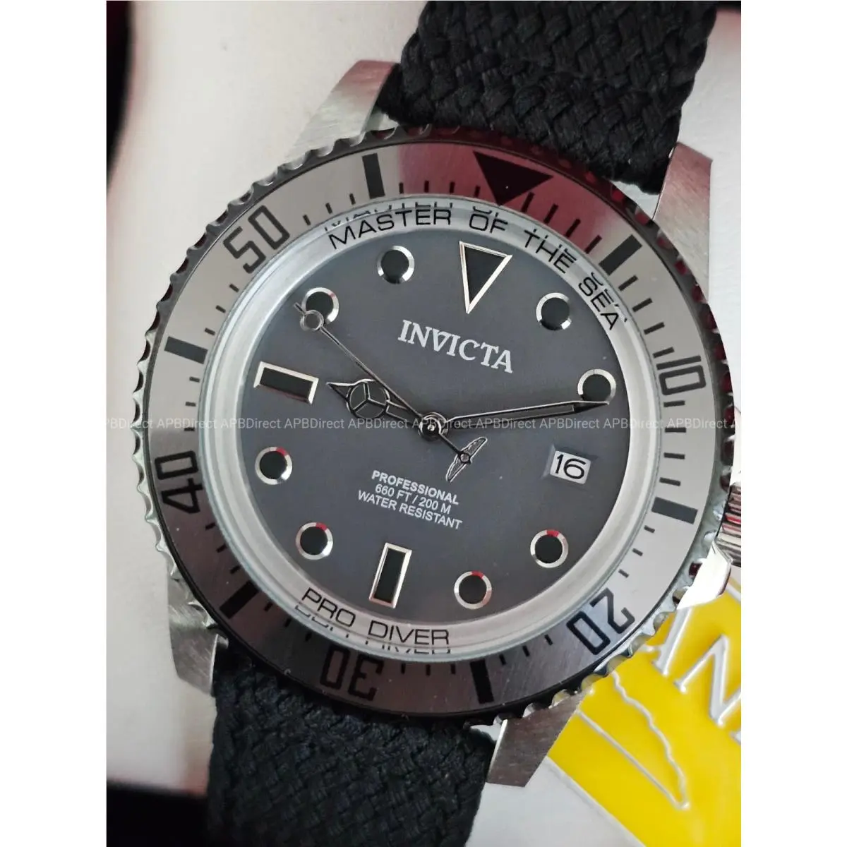 - Pro Diver - Automatic 200m WR - Master of The Sea Series - Mens Watch by Invicta