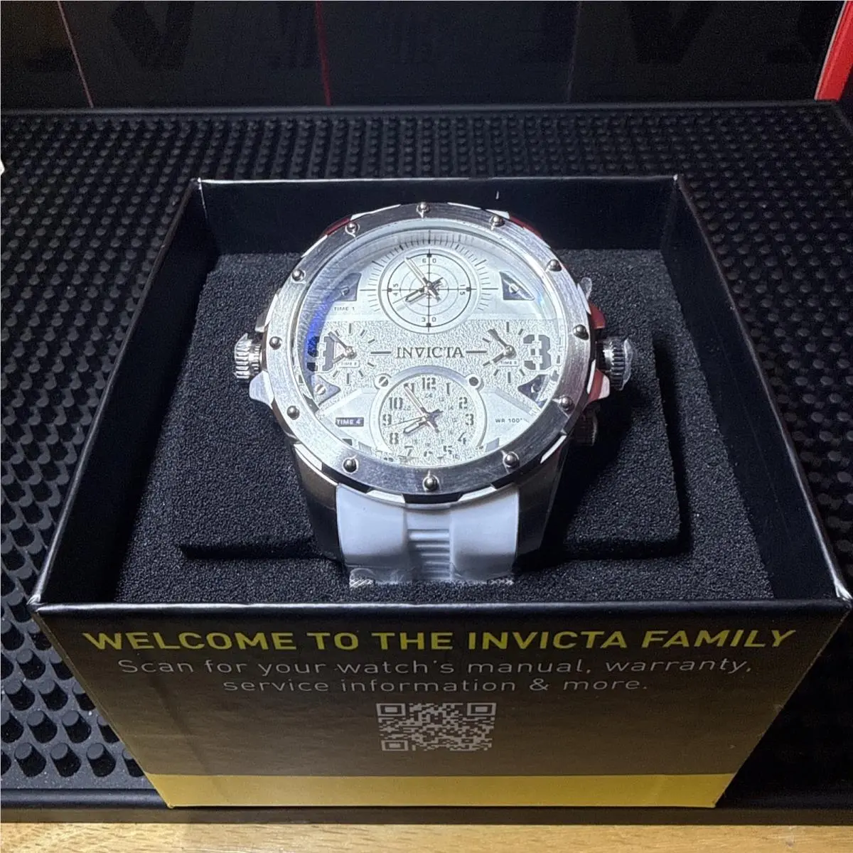 Invicta 50217 Coalition Forces Sniper Silver Dial 50mm 4 Different Time Zones - Dial: Silver, Band: White, Bezel: Silver