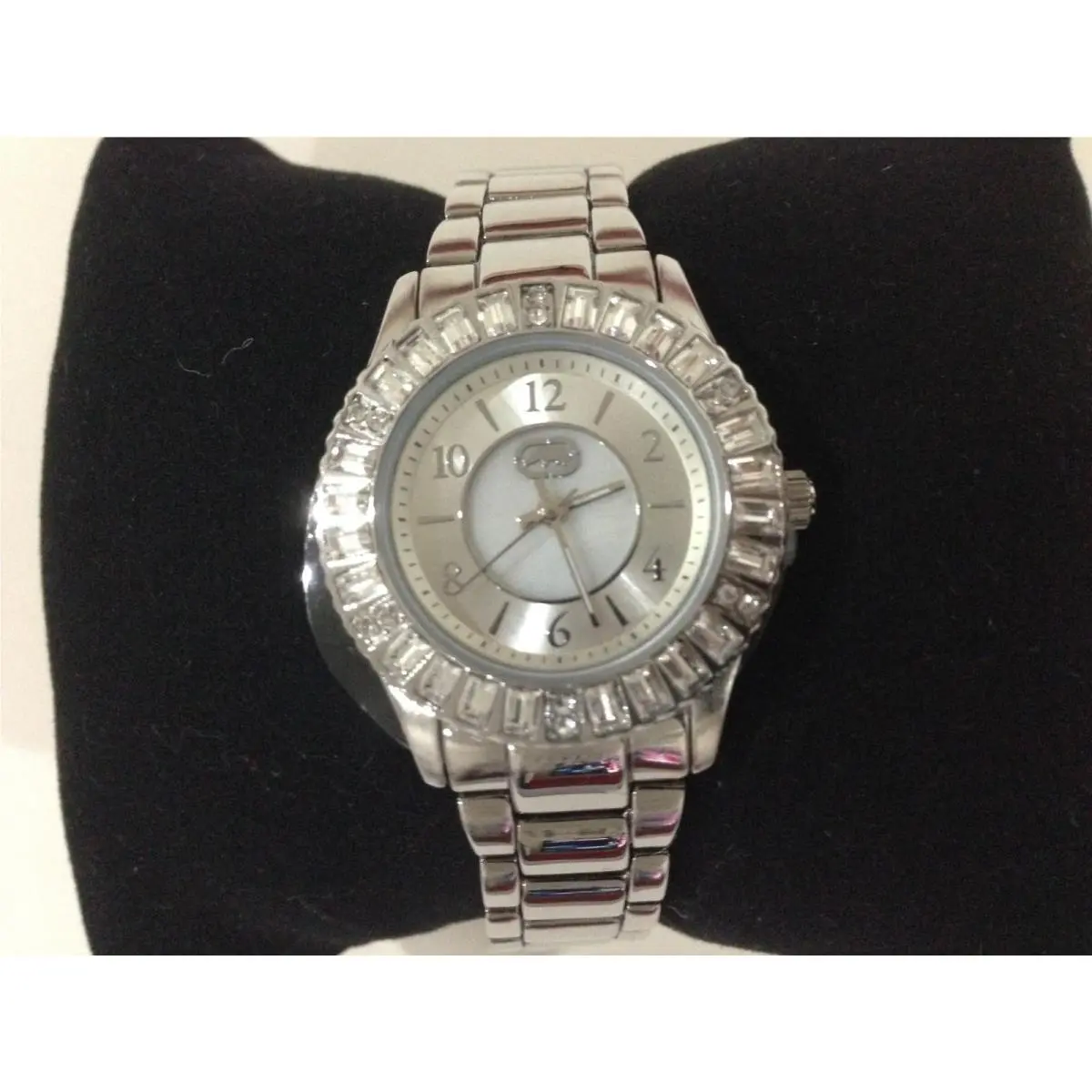 Rhino By Marc Ecko Silver Tone Crystal Mother-of-pearl Women`s Watch E8m123MV