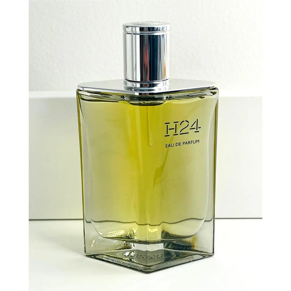 Hermes Authertic H24 Herbes Vives Eau de Parfum 3.3 oz/100ml Box