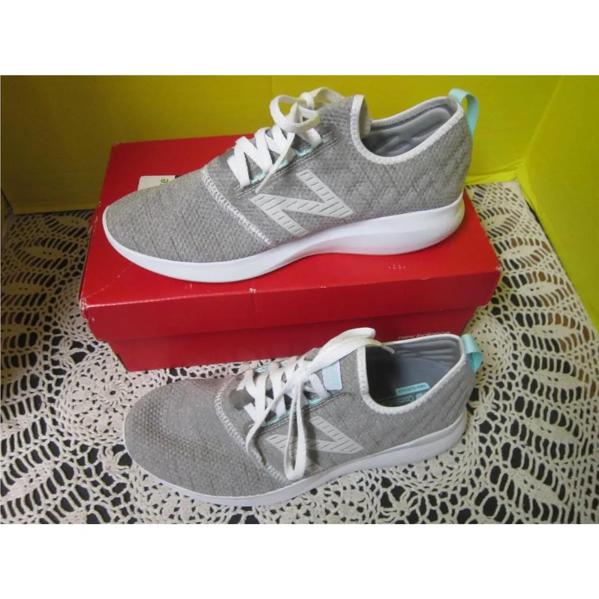 New Balance WCSTLR04 Womens Comfort Insert Athletic Running Sneakers Grey 9D New