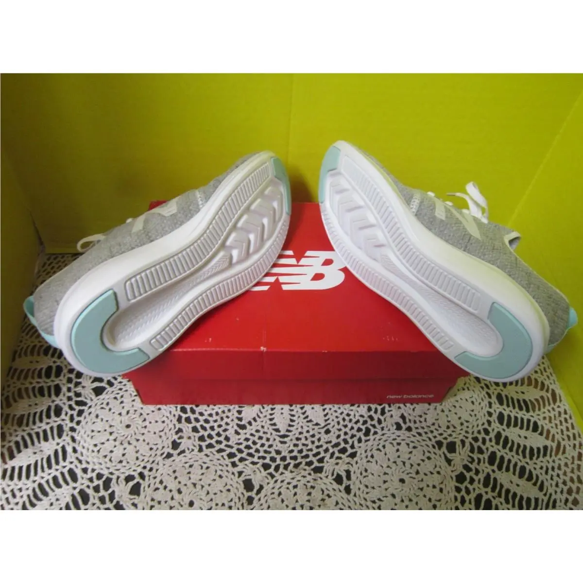 New Balance shoes - New Balance 04 - Gray 3
