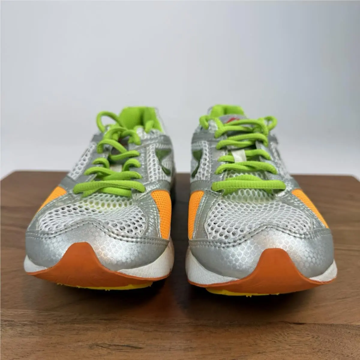 Newton shoes - White 1
