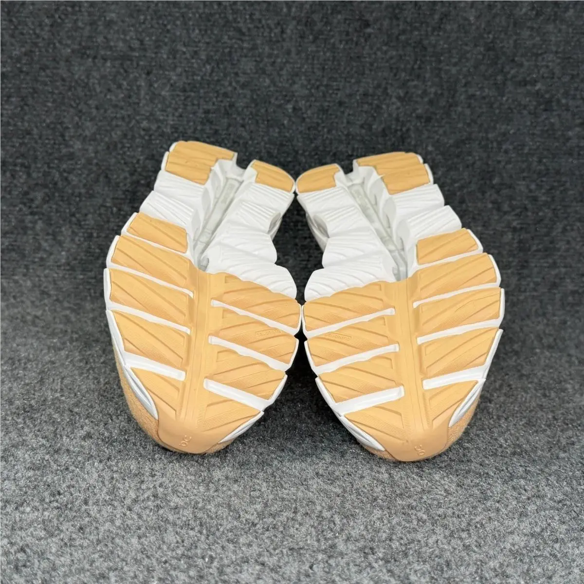 Newton shoes - 2899805 - 2899805 - Beige 9
