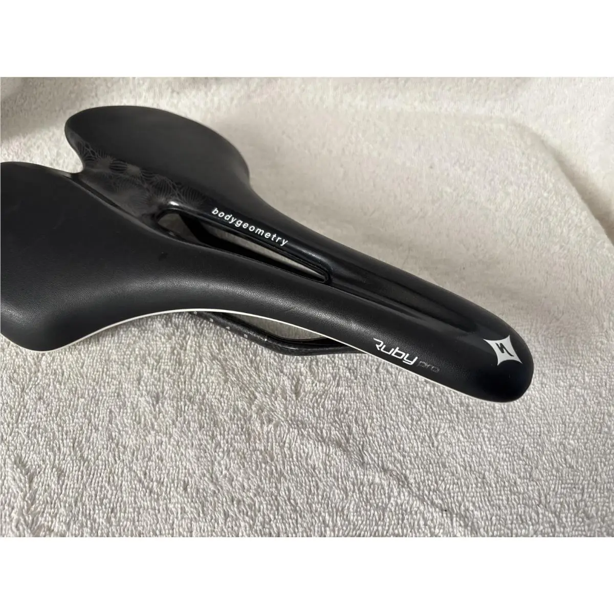 Specialized  - Ruby Pro - Ruby Pro - Black 1