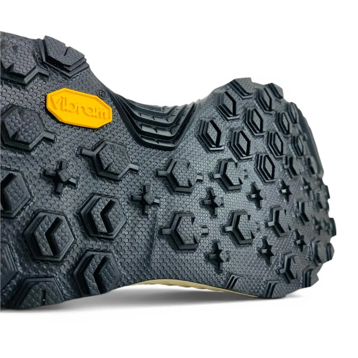 Under Armour shoes - Under Armour Charged Loadout Trek WP - 3027681-200 - Brown 6