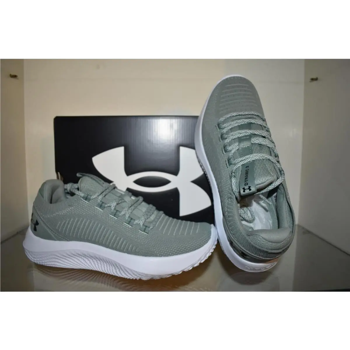 Under Armour shoes - Under Armour Dynamic 2 - Dynamic - 3028076 348 - Green 0