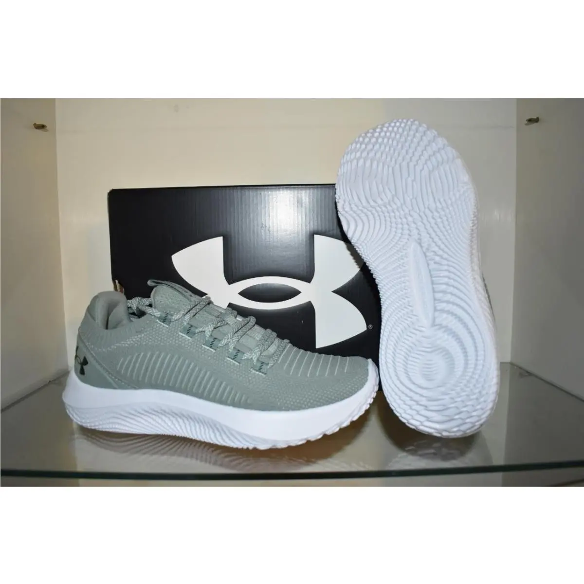 Under Armour shoes - Under Armour Dynamic 2 - Dynamic - 3028076 348 - Green 2