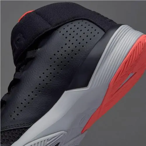 Under Armour shoes - UA Get B Zee - Get Zee - Black / Marathon Red 5