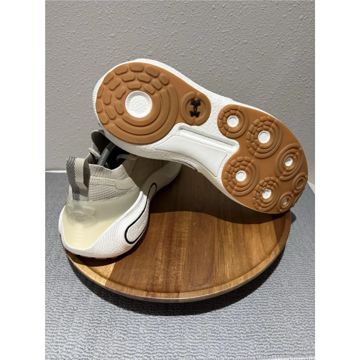 Under Armour shoes - Under Armour UA HOVR Phantom 4 - 3027593-289 - Khaki Base / White Quartz / Black (UPC: 197779250238) 2
