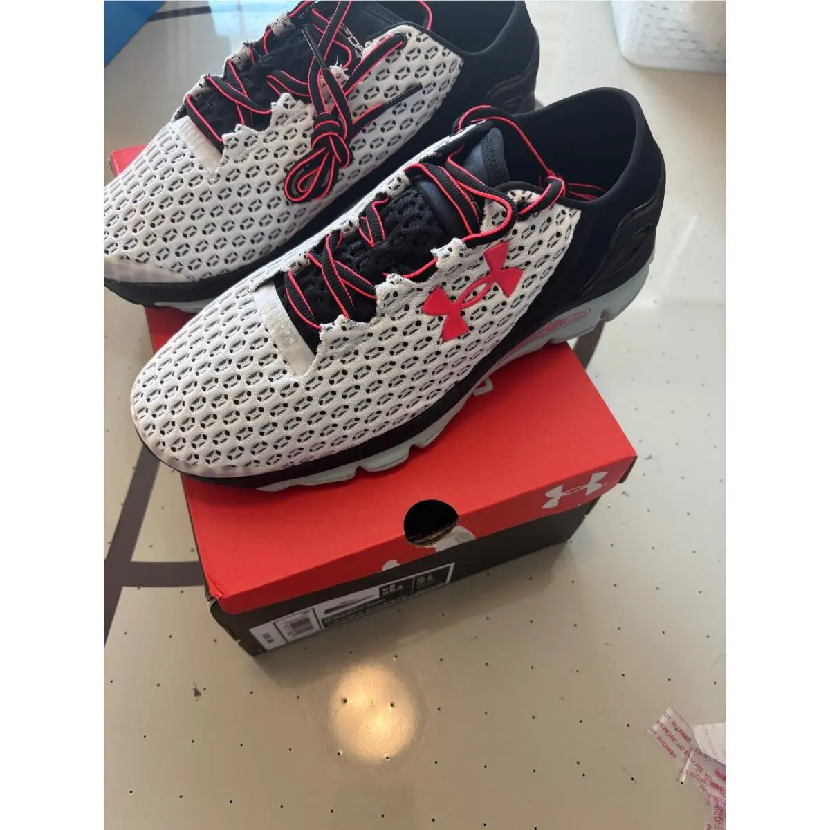 Under Armour Speedform Gemini White Black Red Running Shoes 3026770-106 Mens 8