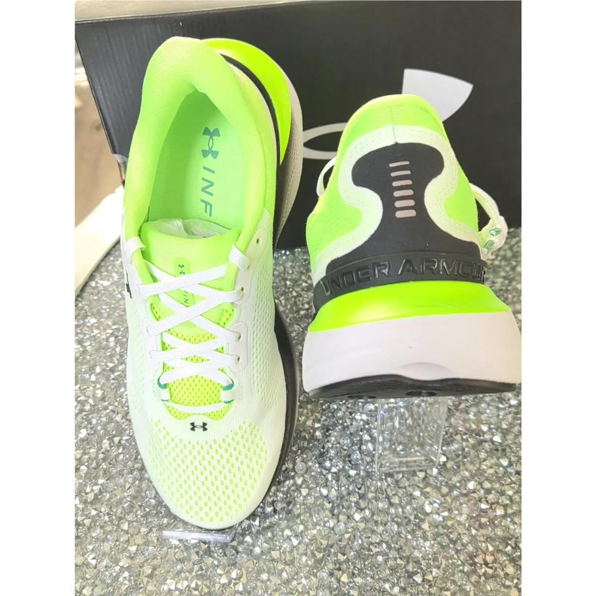 Under Armour shoes - UNDER ARMOUR INFINITE PRO 2 - White 2